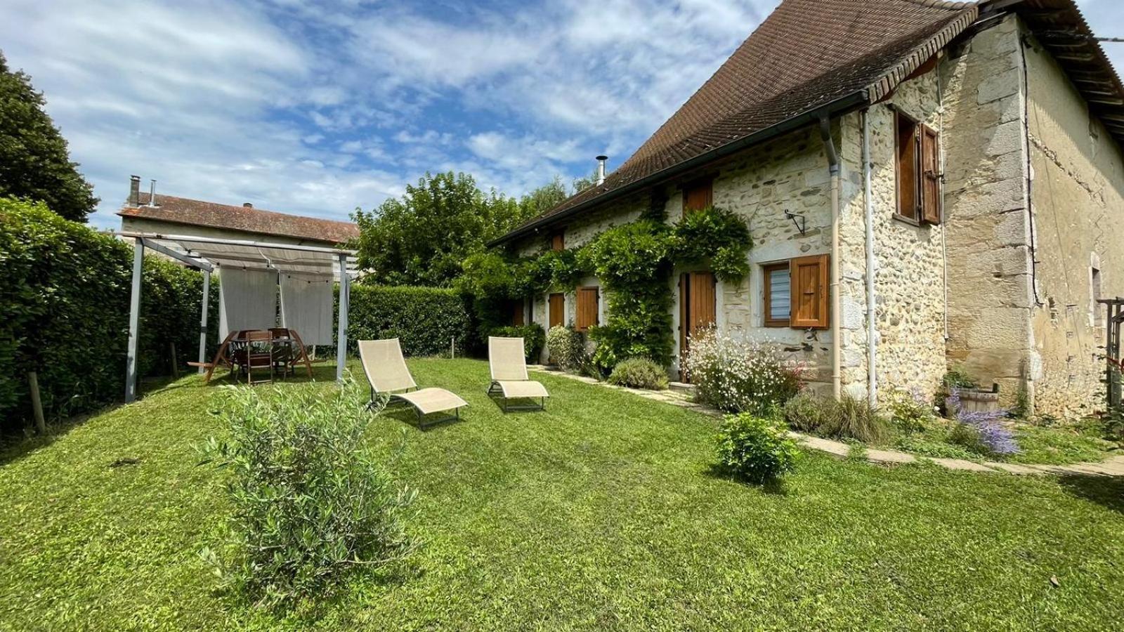 La Maison Des Commis Morestel المظهر الخارجي الصورة